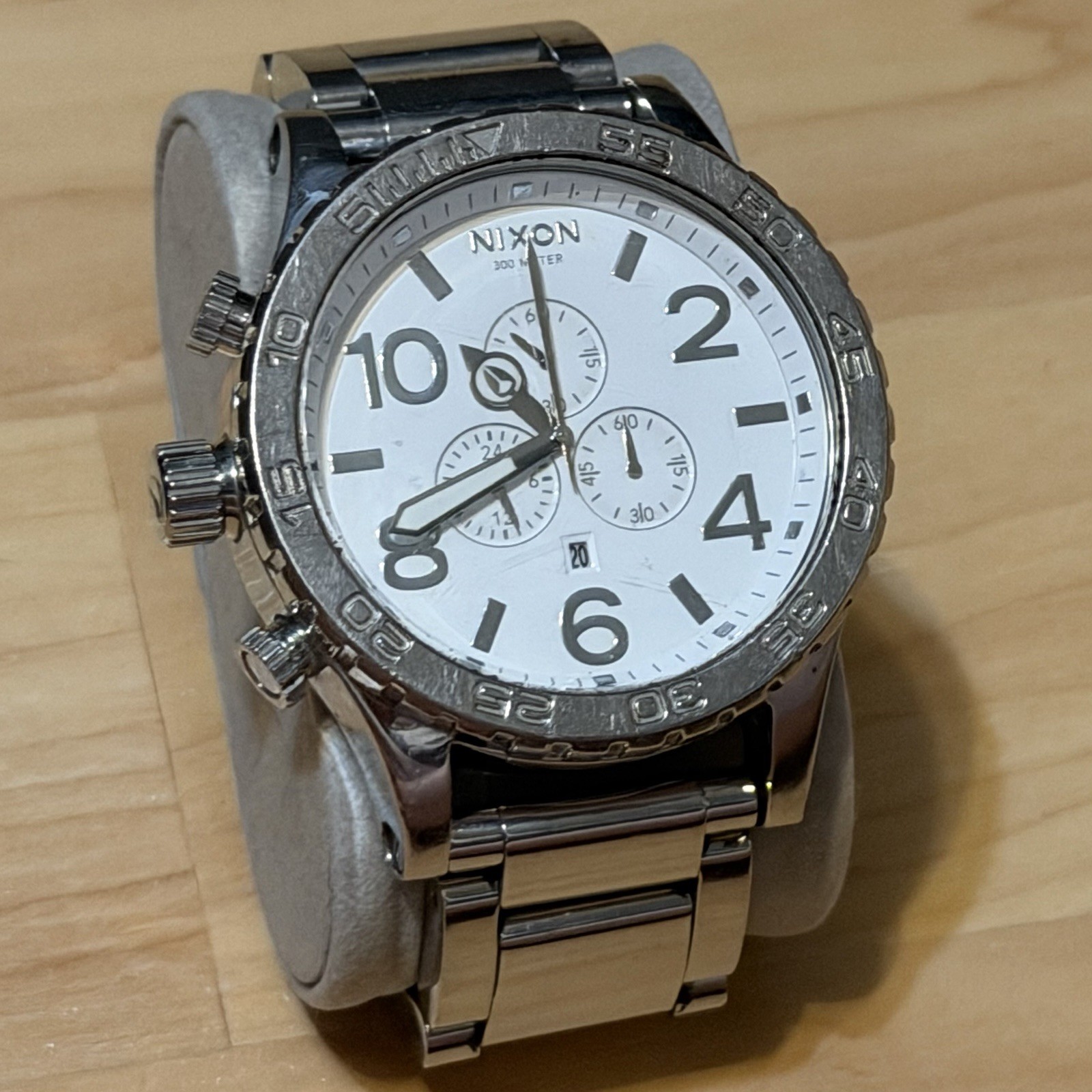 Nixon The 51-30 Chrono Simplify High Polish Silver Chronograph Watch RUNS *READ*