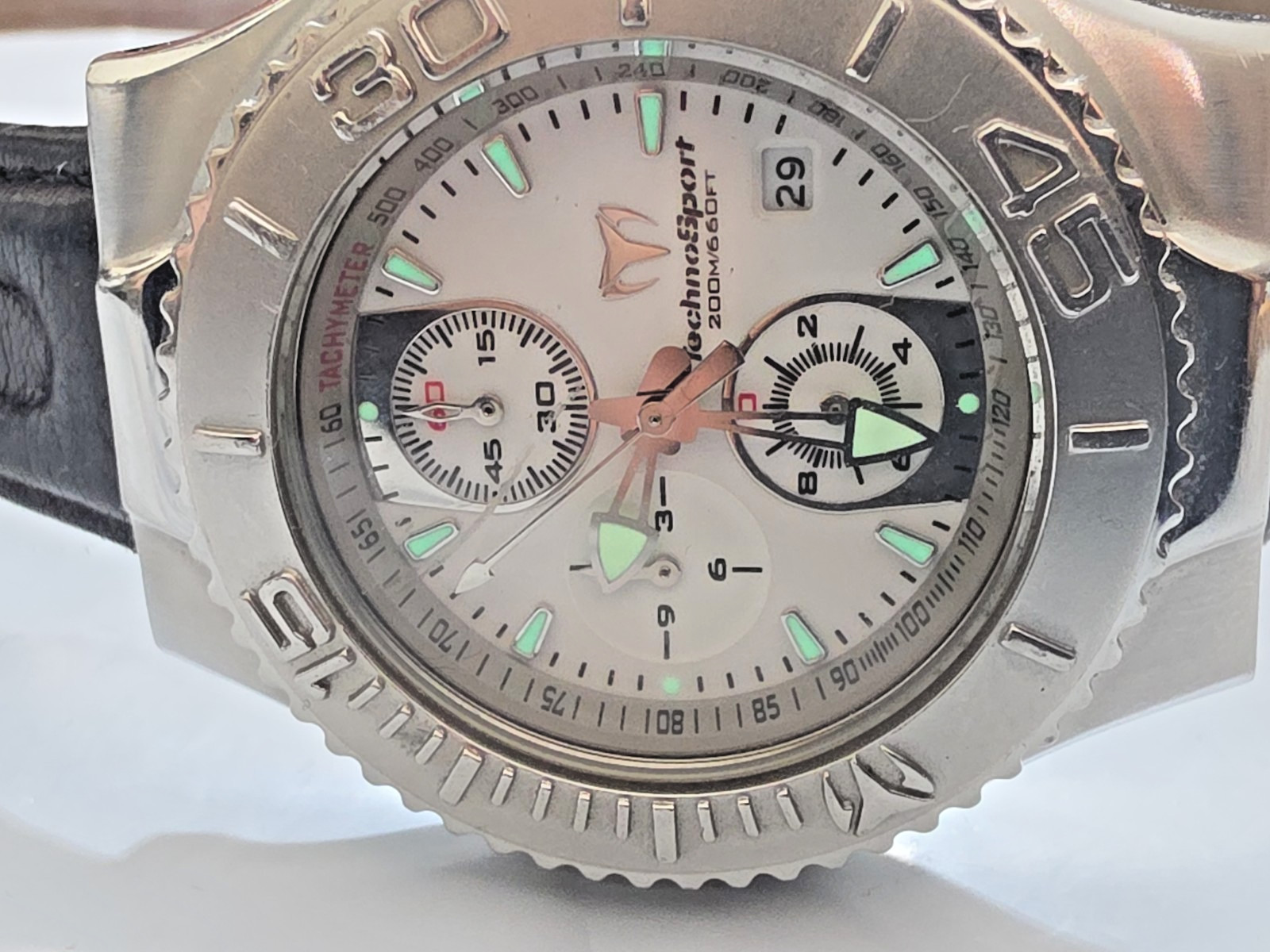Technomarine Chrono TM-Y02 Japan Movt Men’s Cruise Sport Watch 20 ATM – NEW BATT