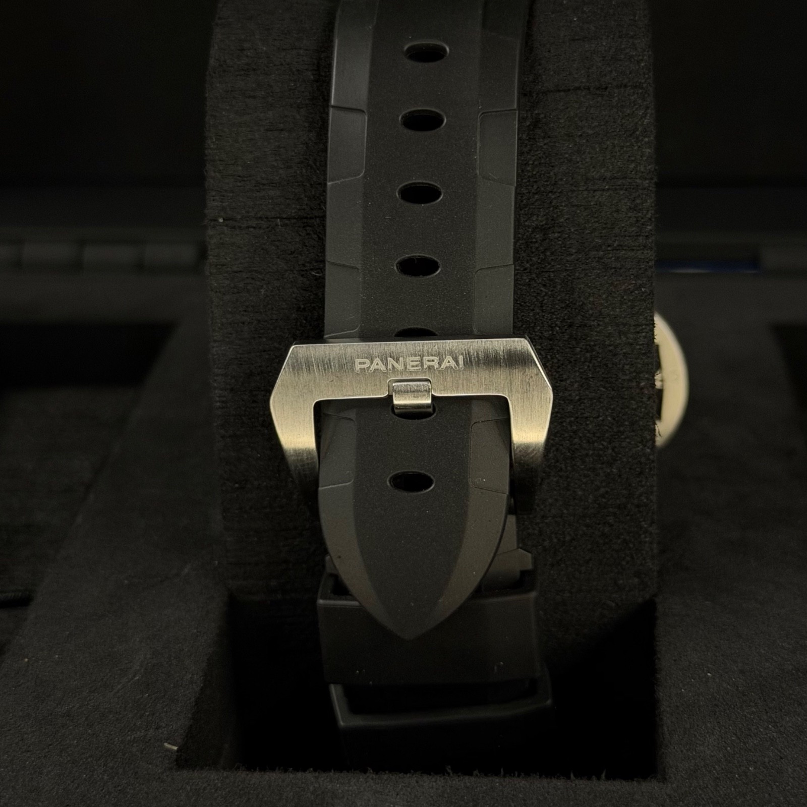 2021 Panerai Submersible PAM00683 42mm Excellent Condition Box & Papers