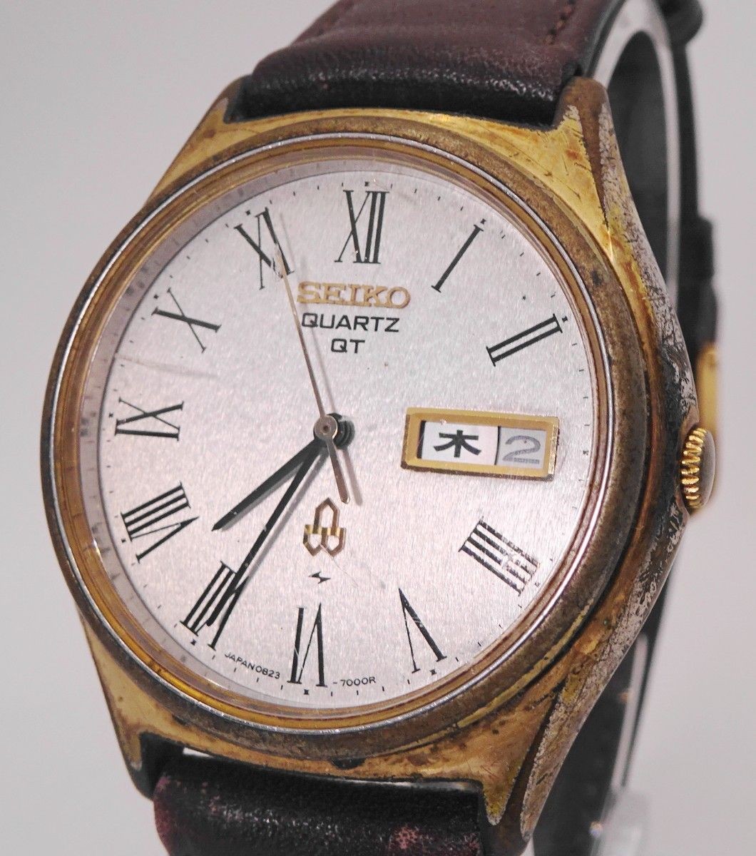 Working SEIKO Gold Quartz 0823 7000 G Wristwatch Y203 Seiko Day Date QUARTZ