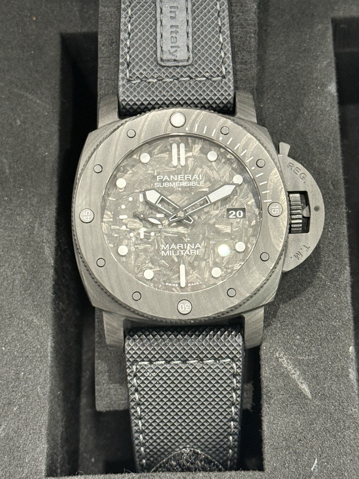 Panerai Submersible Men’s Black Watch with Carbon Case – PAM00979 2021