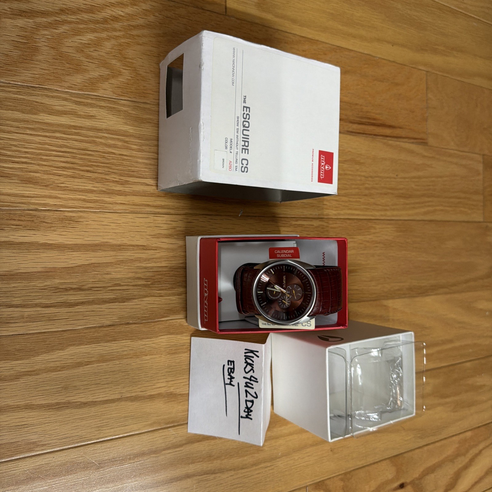 Nixon The Esquire CS A260 Brown Watch – BNIB Show Em without Telling Em
