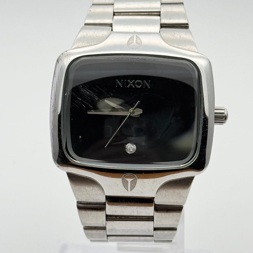NIXON THE PLAYER QZ is now operational.