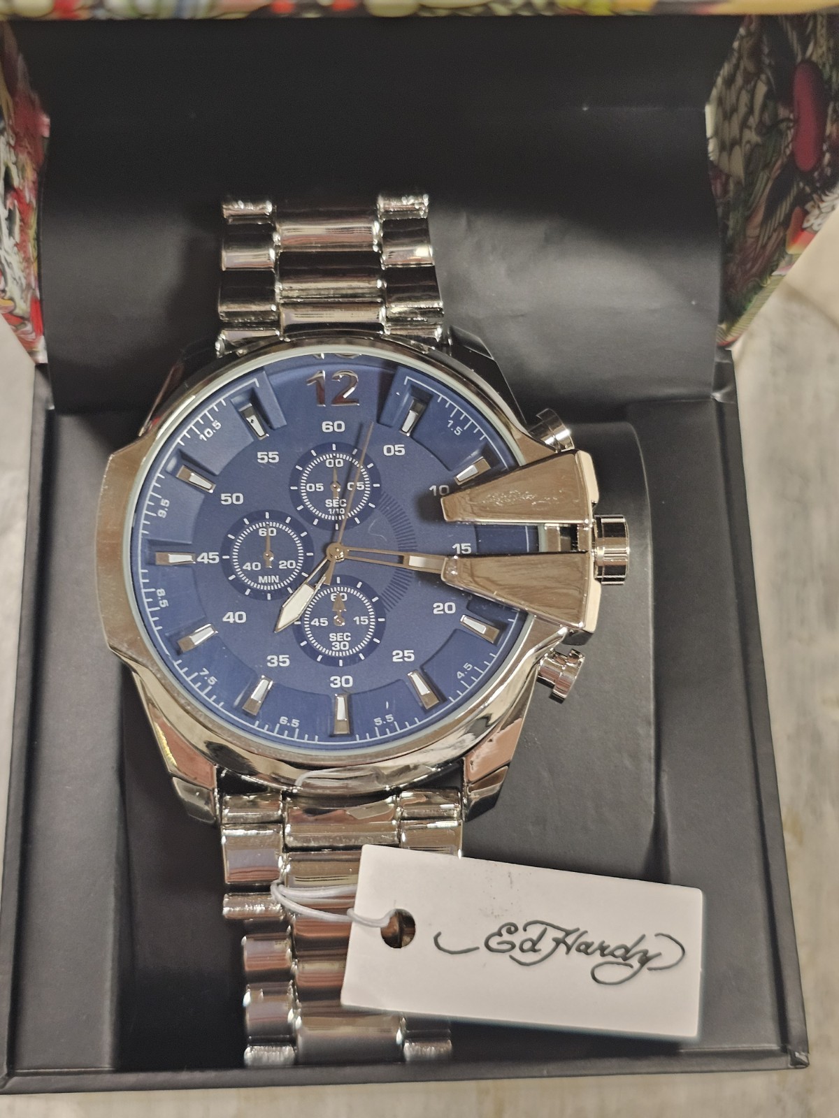 ED HARDY Men’s Gold Tone Chronograph Watch Gold Dial Model ED50175SB-42-J28 46mm