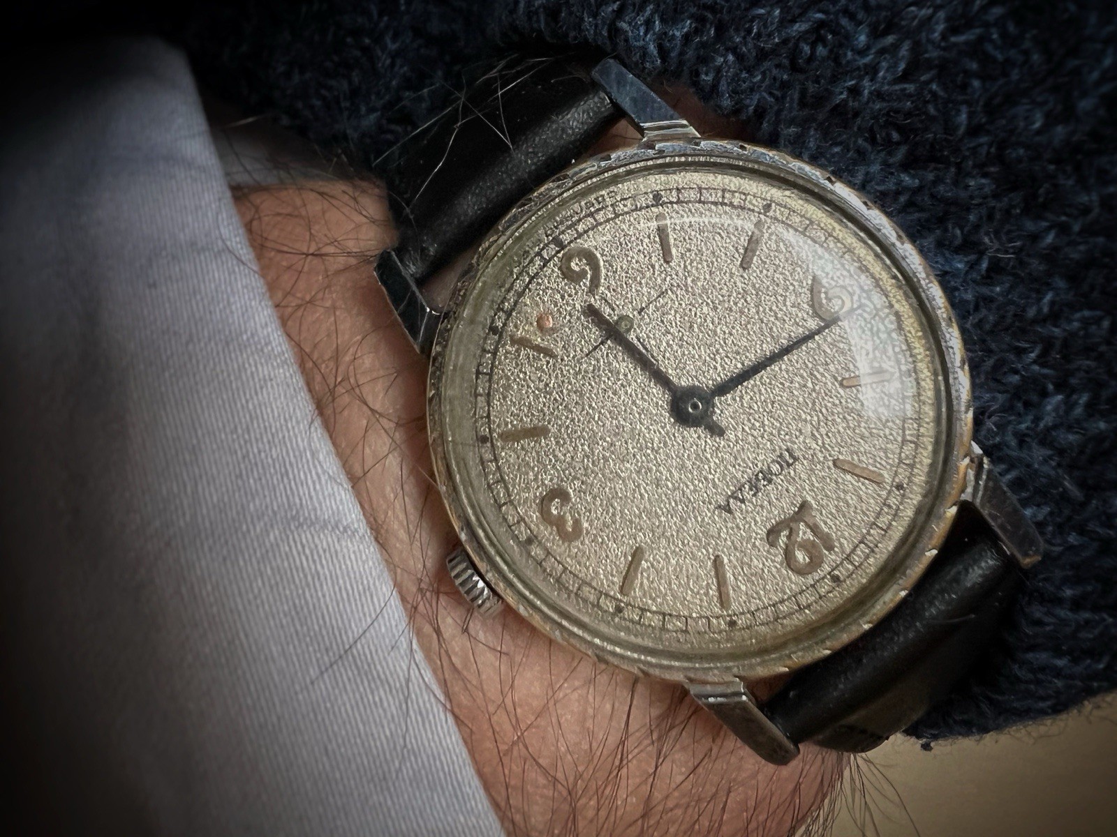 Vintage Pobeda USSR Mechanical Watch 2602 15 Jewels Hand-Wind Serviced Soviet