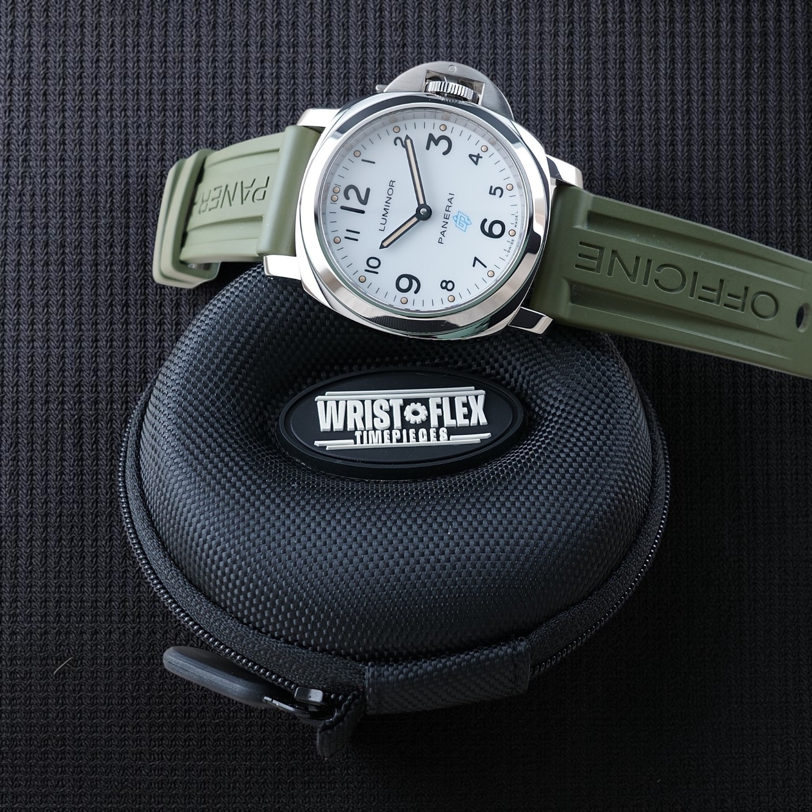 Panerai Luminor PAM00630 White Dial 44mm —Warranty Card, Box, 3 Straps -FULL SET