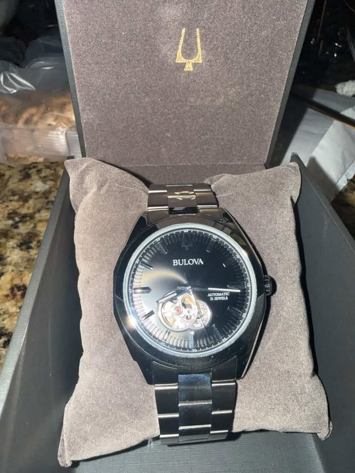 Bulova Surveyor 42mm Silver Stainless Steel Case and Bracelet, Men’s Watch…