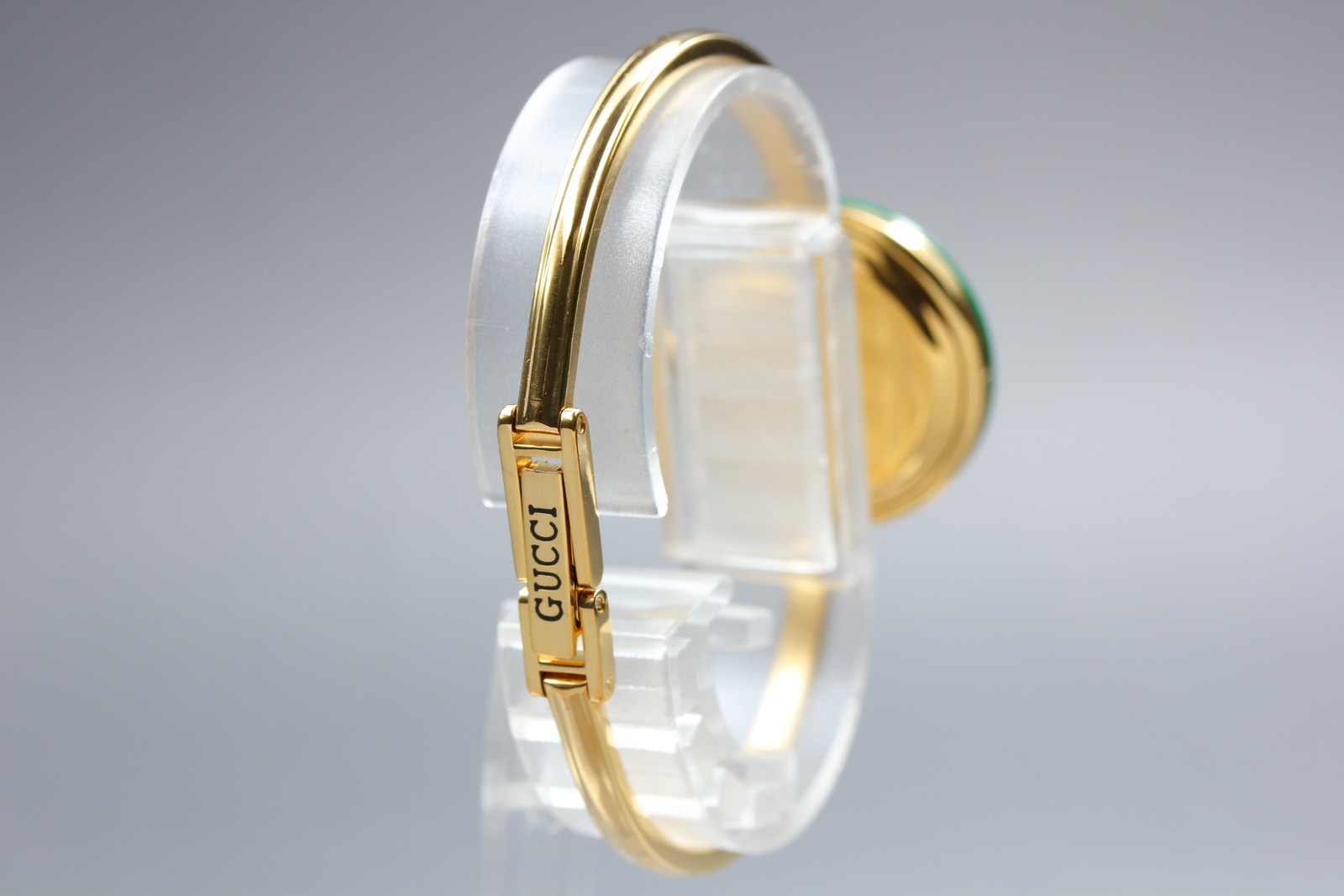 Near MINT GUCCI Change Bezel 11/12.2 12 Colors Qz Ladies Watch From JAPAN w/ Box