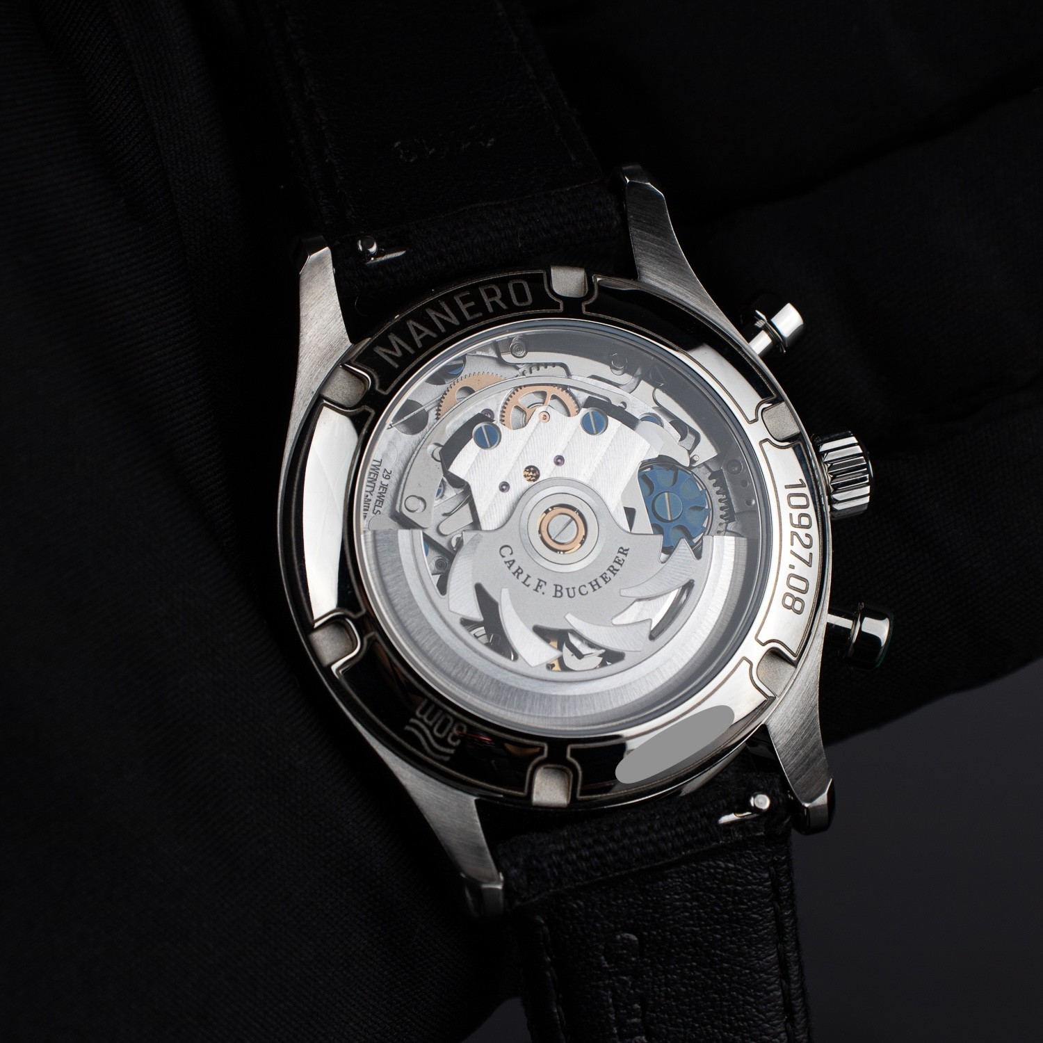 Carl F. Bucherer Manero 00.10927.08.33.01 – Box and Papers