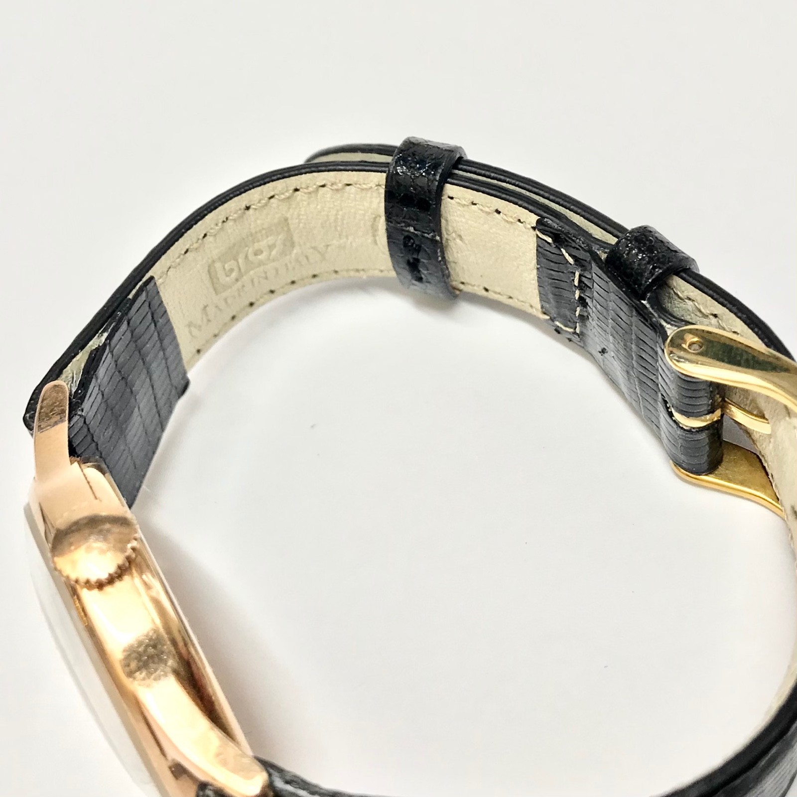 Pobeda CZZ gold 14K 585 mechanical 15 jewels small seconds 28 mm Vintage