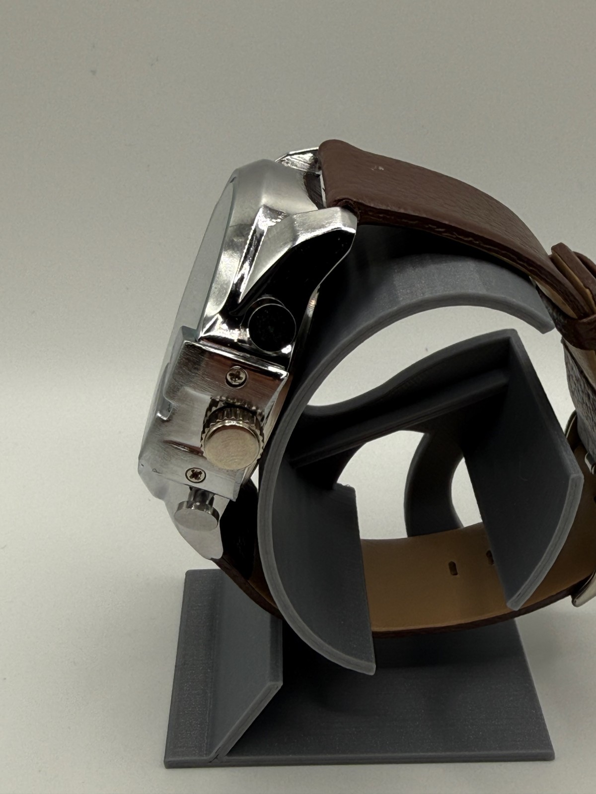 CAGARNY 6839 MEN’S LARGE DIAL FASHION WATCH – BOLD OVERSIDED STYLE – NEW