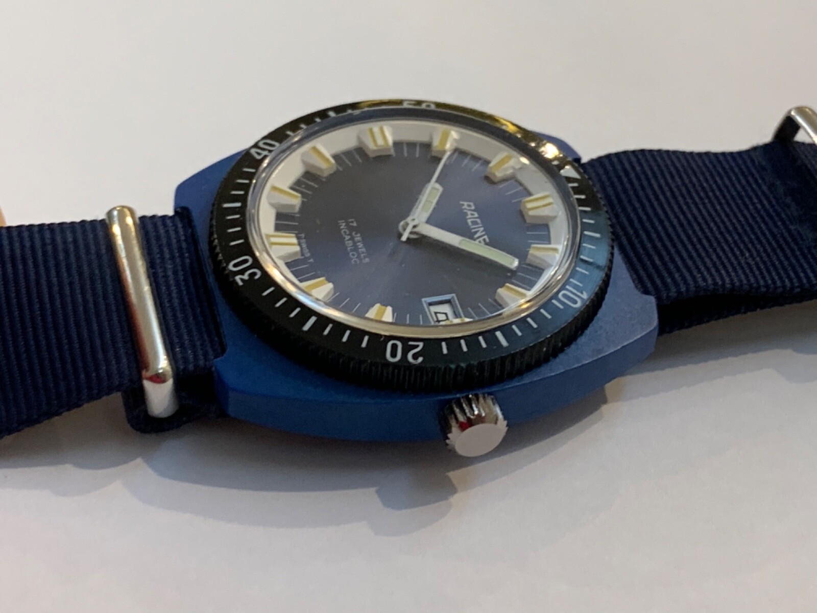 RACINE-By GALLET- ENICAR -BASE ARNOX-5 ATM-N.O.S-MAI INDOSSATO-OVERSIZE (39 MM)