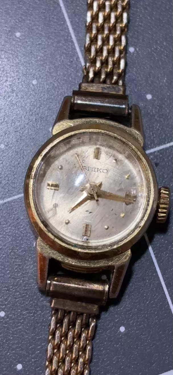 Vintage 1969 Seiko 1104-0070 Mechanical Watch – 17J Gold Plated Cocktail