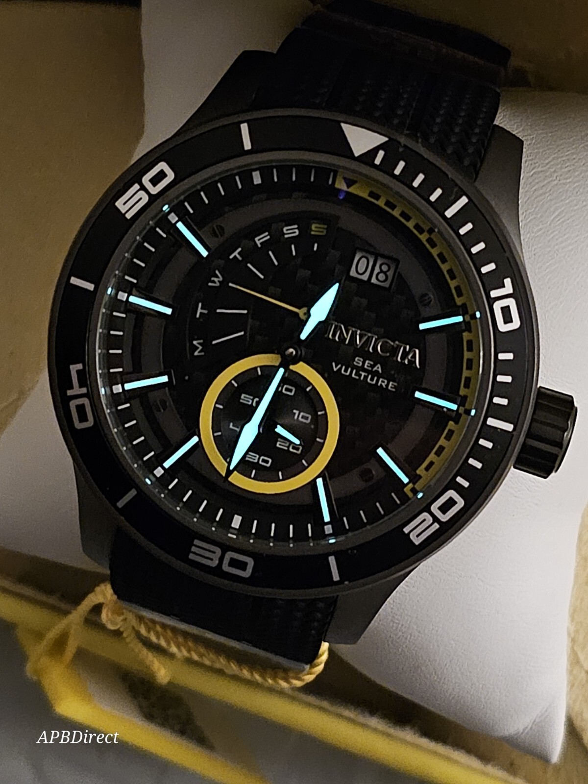 Invicta – SEA VULTURE – Swiss 7004.P – 54mm Carbon FIBER DIAL – mens watch