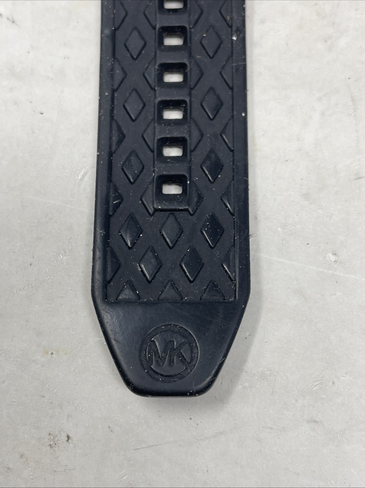 Michael Kors MK-8152 Dylan Black Silicone Band Chronograph Men’s Watch (243)