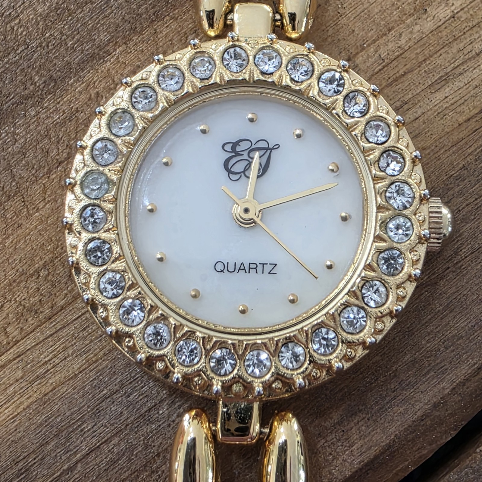 Elizabeth Taylor Watch Womens Gold Tone Crystal Bezel New Battery 7.5″ Excellent