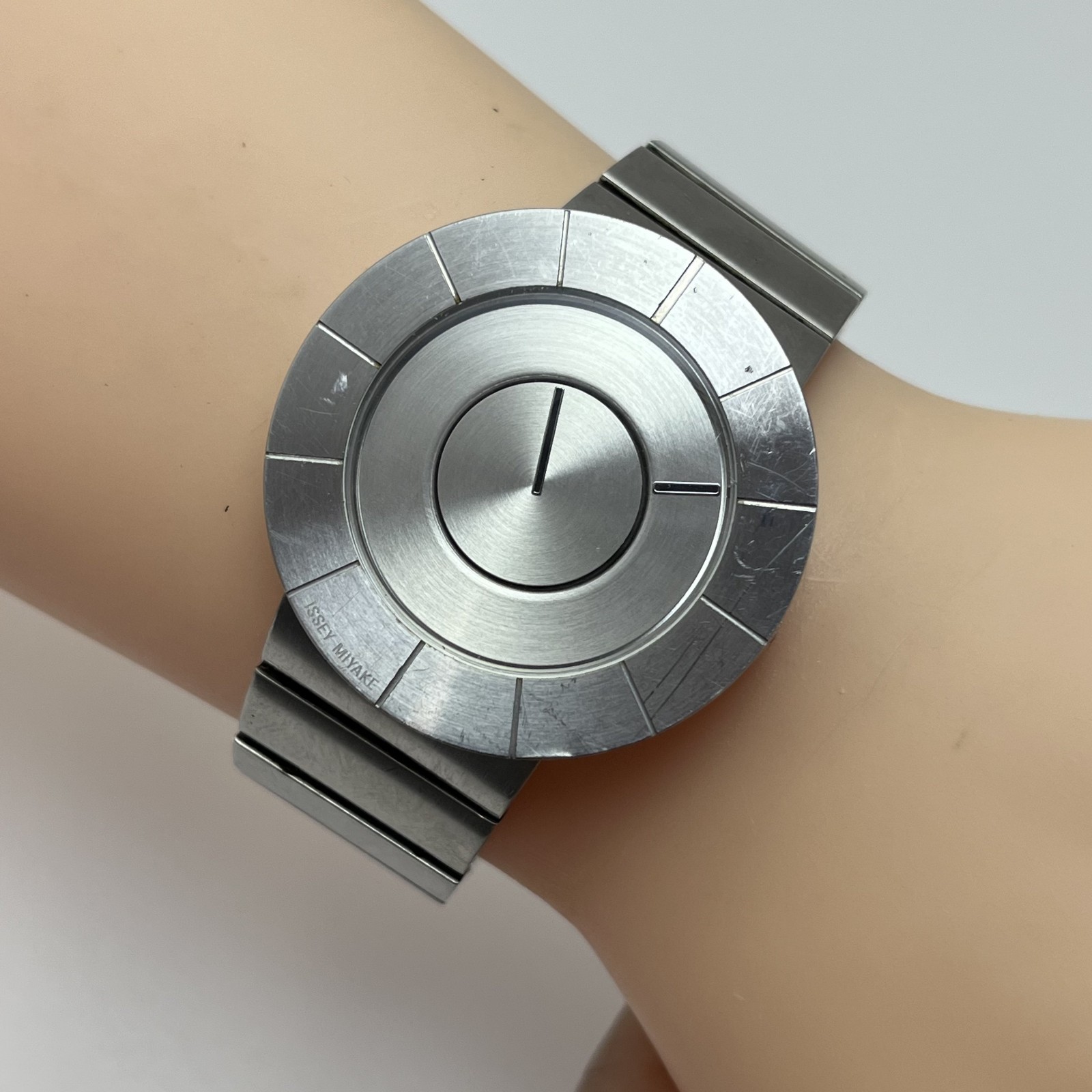 Seiko Issey Miyake TO TOKUJIN YOSHIOKA Quartz Japan Designer Watch w/ Box #525B