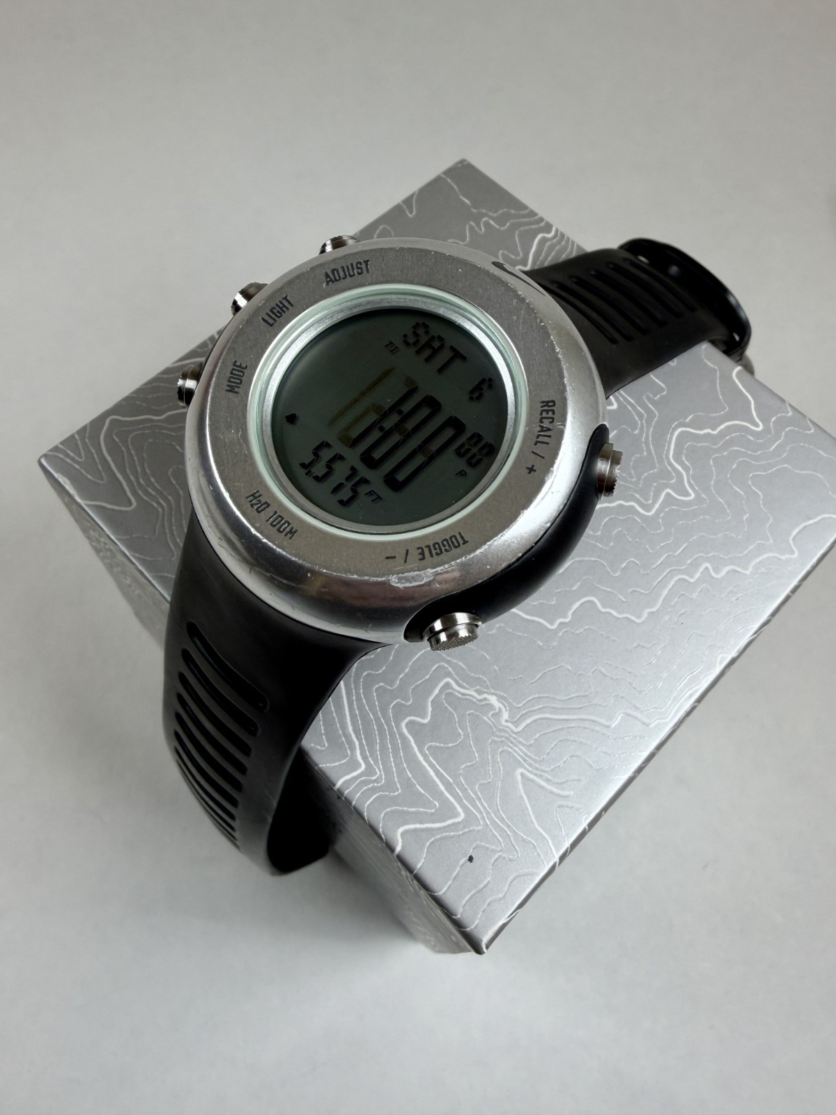 Vintage Nike Oregon Series Altimeter Watch WA0019