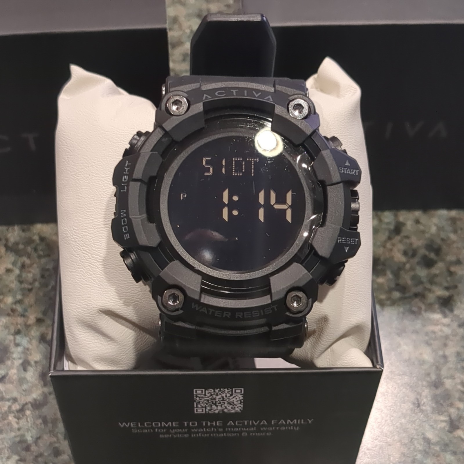 Activa Hexstrike X Invicta Men’s 56mm. Digital. Black. ACW1968-002
