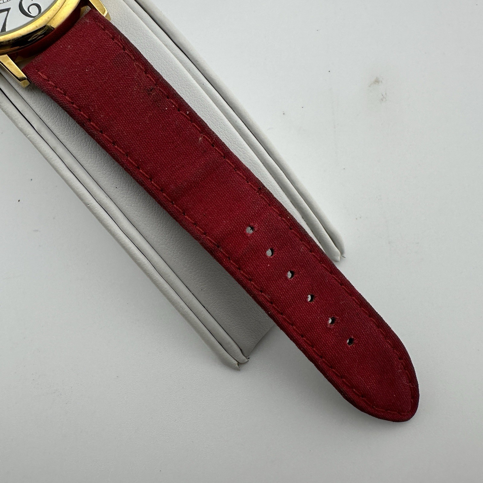 Scottsdale Polo Watch Unisex Stainless Gold Red Canvas Leather – Has New Battery