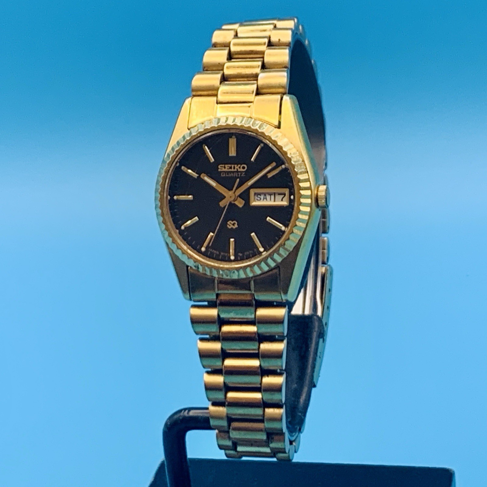 SEIKO 3Y03-0160 Women’s Vintage Watch Fluted Bezel Day/Date Working New Battery