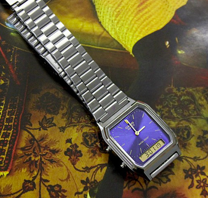 Casio AQ-230GG-2A vintage analog digital quartz unisex watch blue Japan