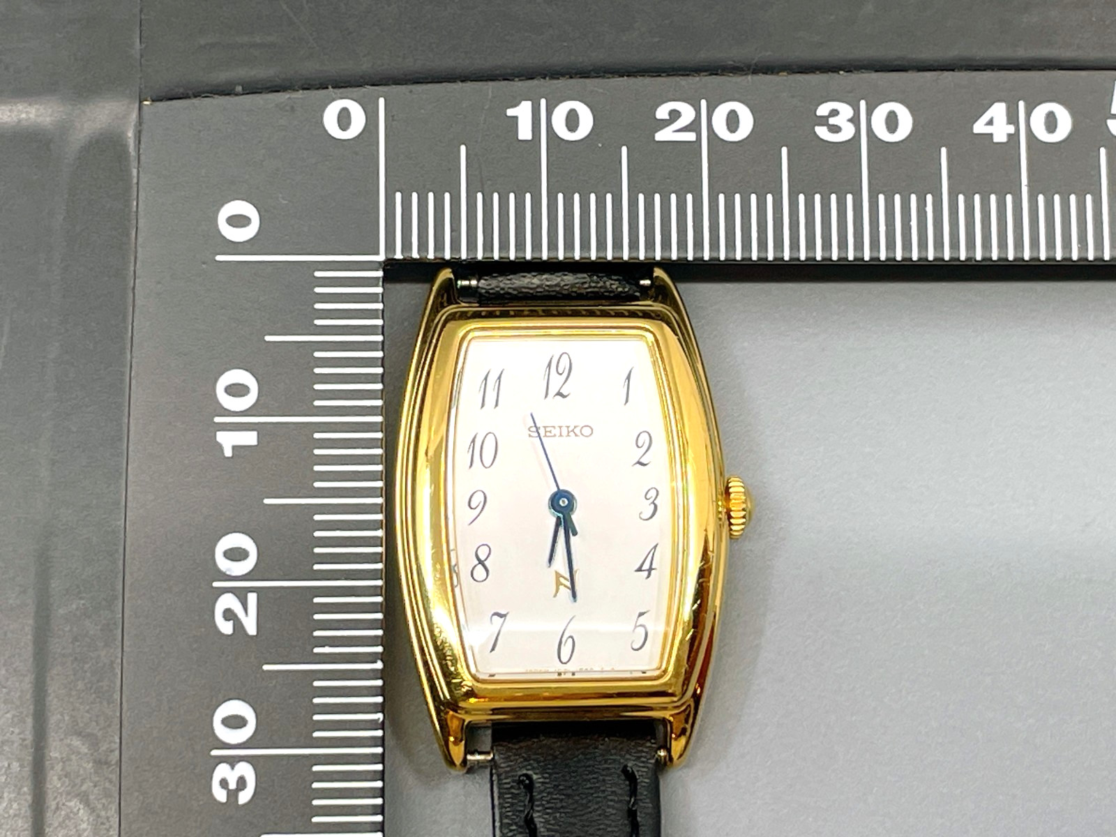 Vintage 1994 [N .MINT] SEIKO Noie 1F21-5C10 Gold 22mm Qz Ladies Watch -US Stock