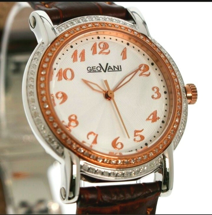 Unused Swiss made GEOVANI Luxury unisex watch with 122 real SI quality diamonds.
