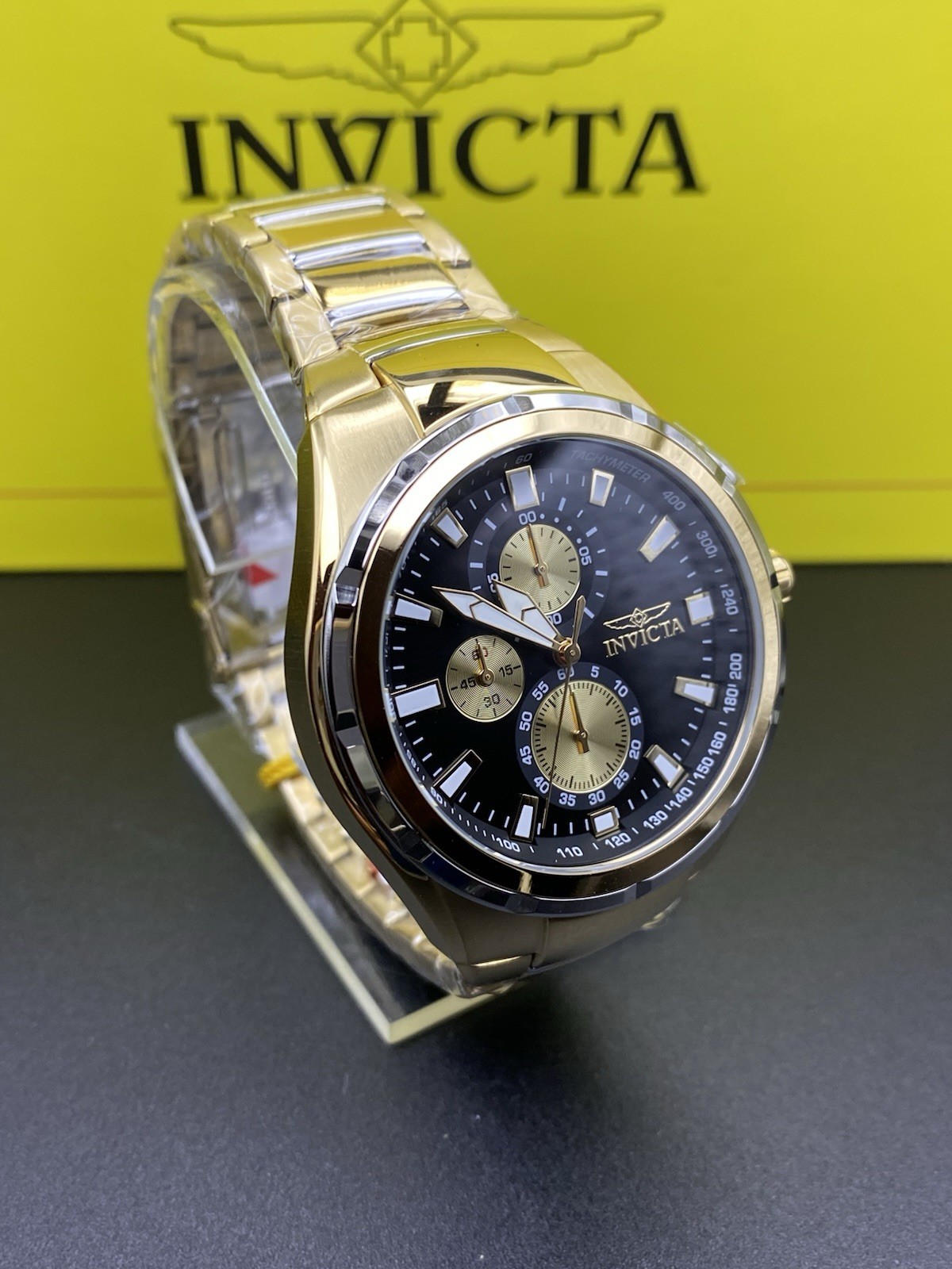 Invicta Sea Vulture Men’s Watch – Quartz 46Mm Chron, Black Dial Gold Steel 47822