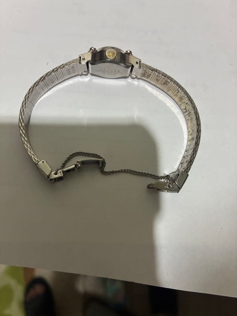 Vintage Seiko bracelet watch, hand-wound, with rhinestones.