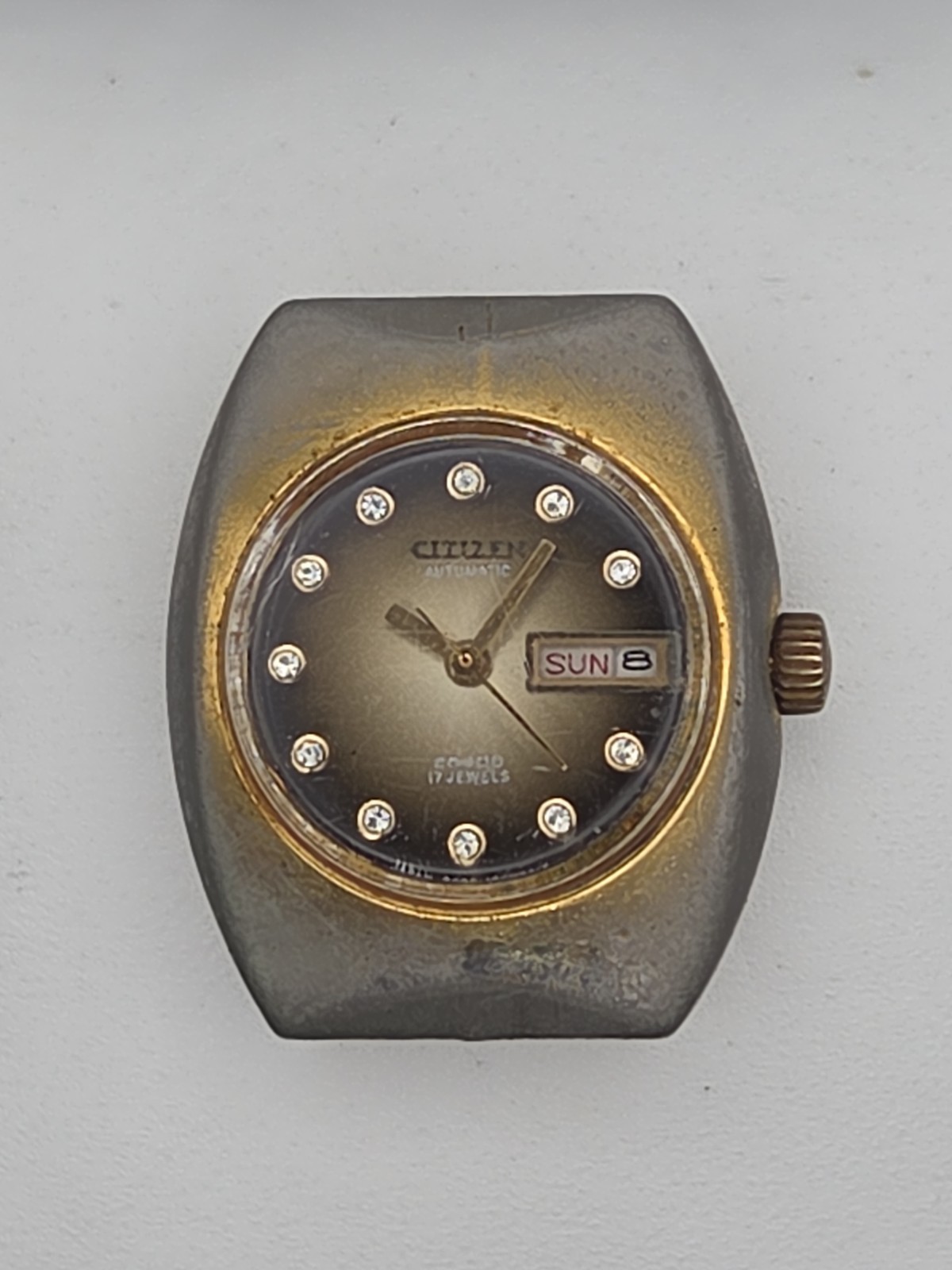 Vtg 1973 Citizen 26mm 28800 Automatic 17 J Day/Date Display Japan Quartz Watch