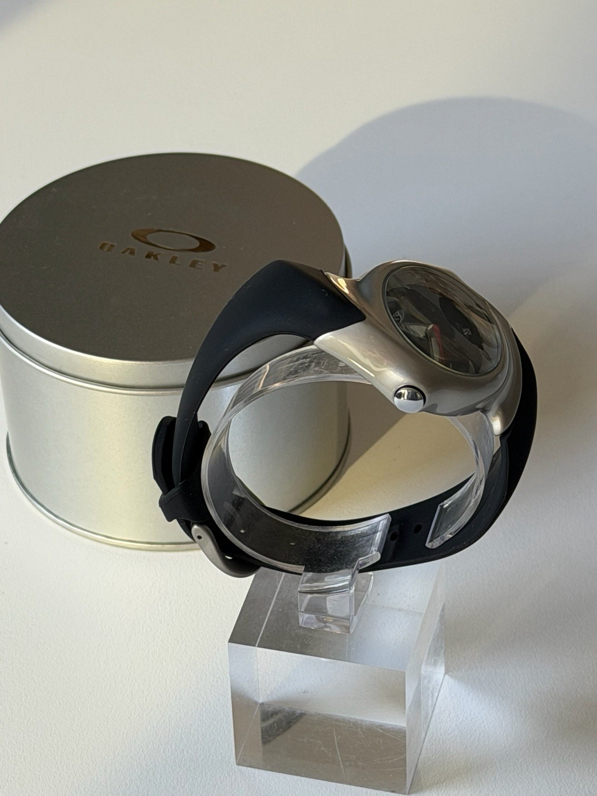 Oakley D1 Icon Watch Black Dial Rubber Strap