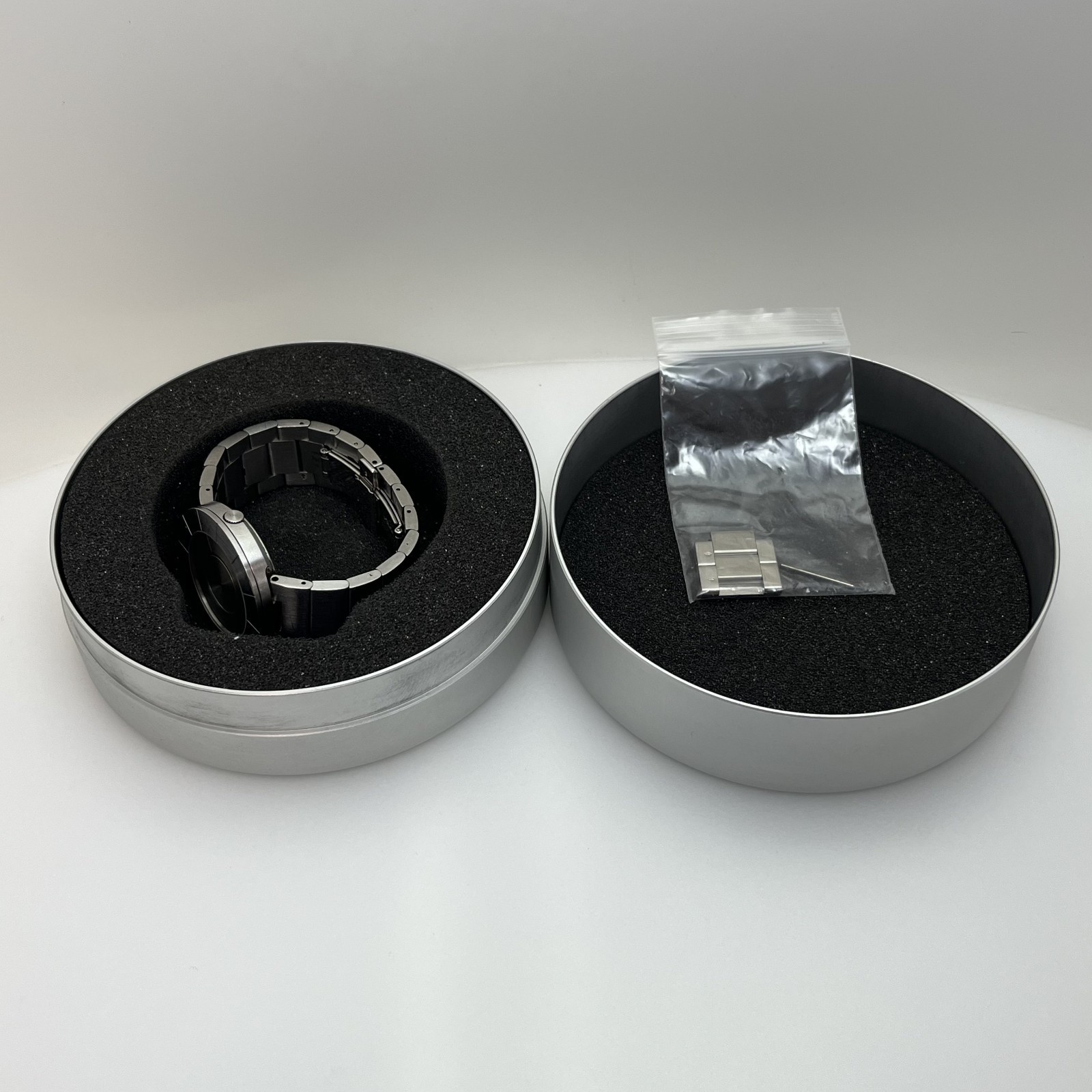 Seiko Issey Miyake TO TOKUJIN YOSHIOKA Quartz Japan Designer Watch w/ Box #525B