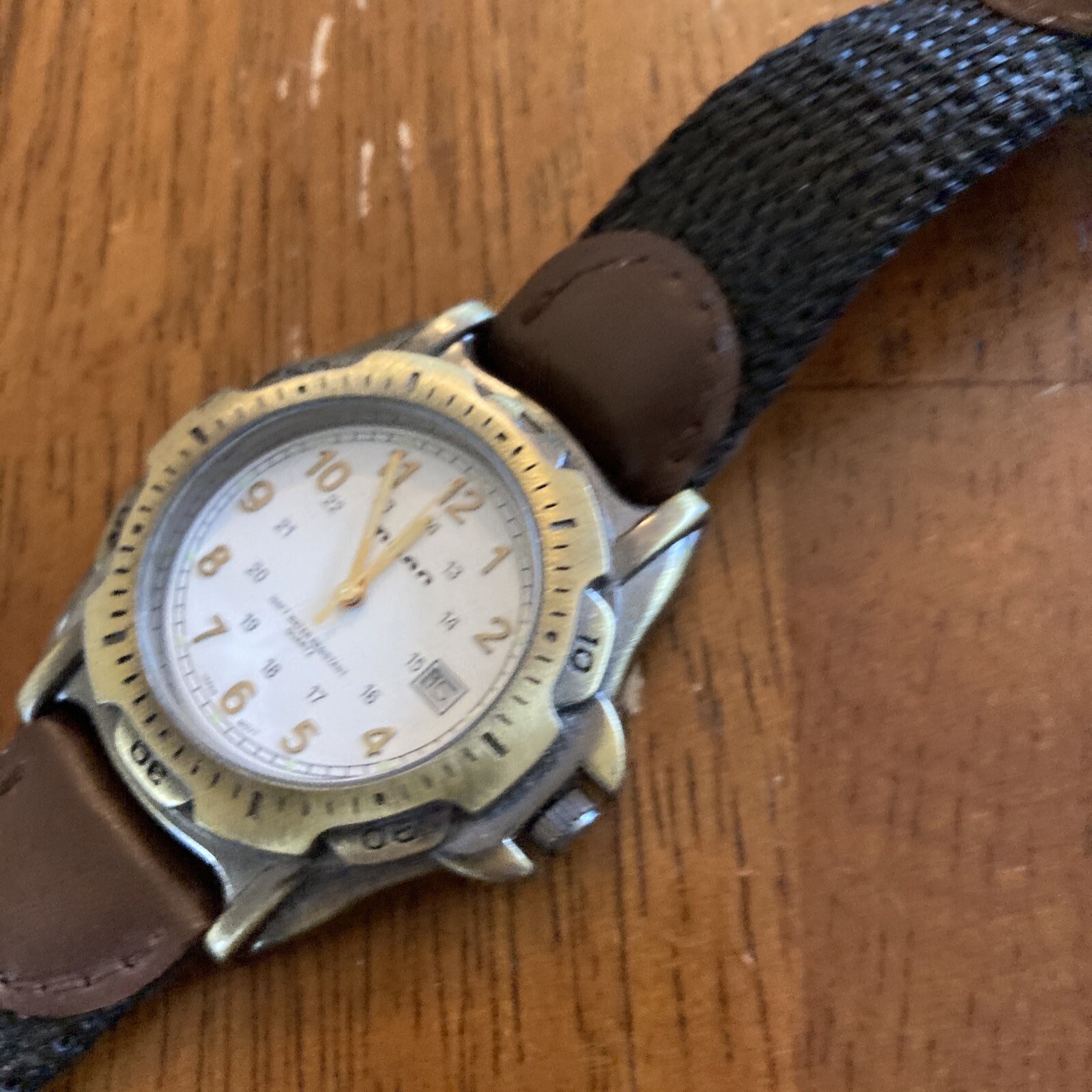 Milan Camper Style watch w Analog Date Dial Canvas Leather Band Works MLN37602W