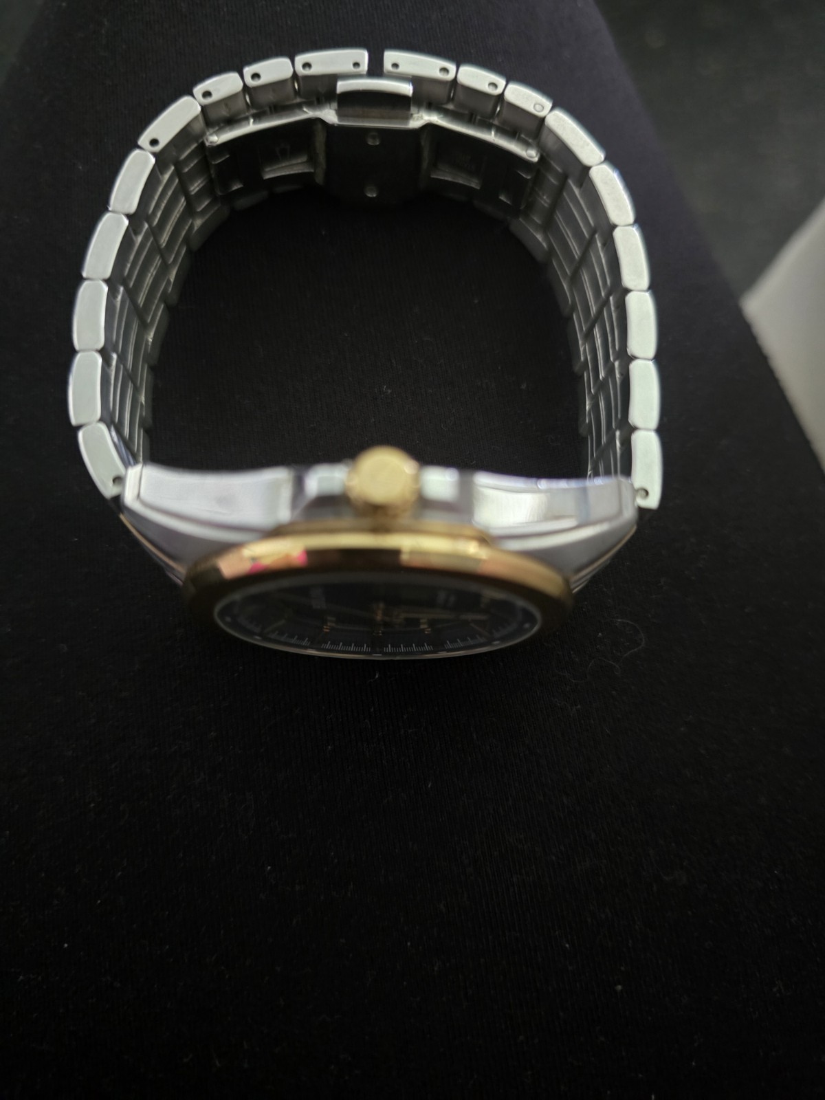 Used Bulova Precisionist Men’s Two-Tone Stainless Steel Quartz Watch 42mm Date