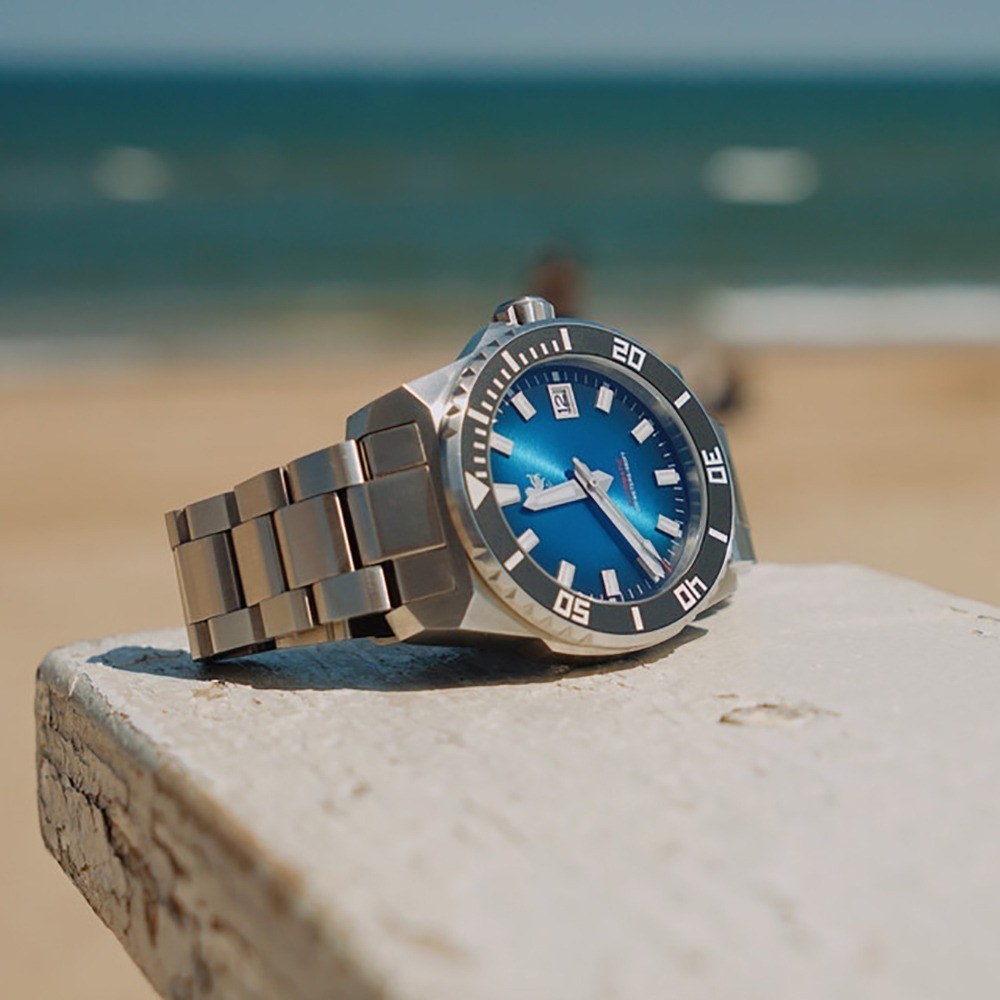 Phoibos LEVIATHAN 200M Steel Automatic Blue Ceramic Diver Men’s Watch