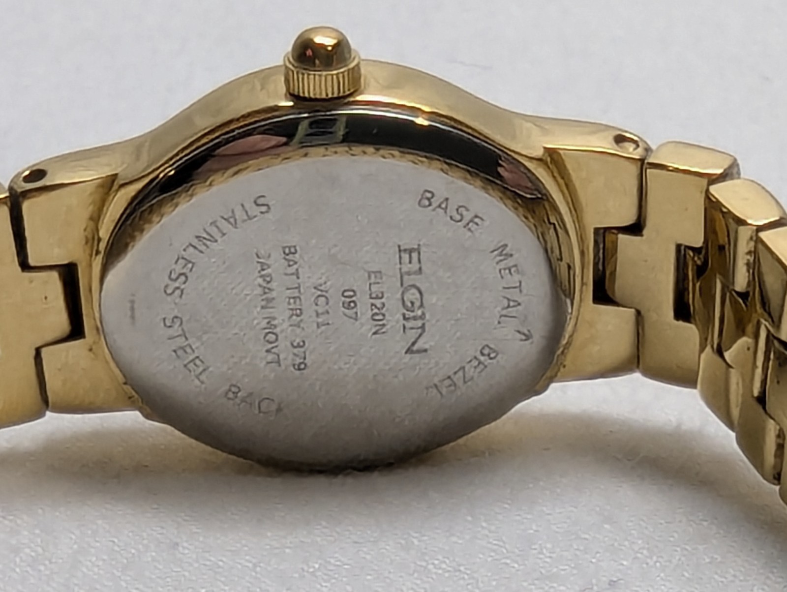Vintage Elgin Diamond Ladies Watch Gold Tone Brushed and Polished Bracelet