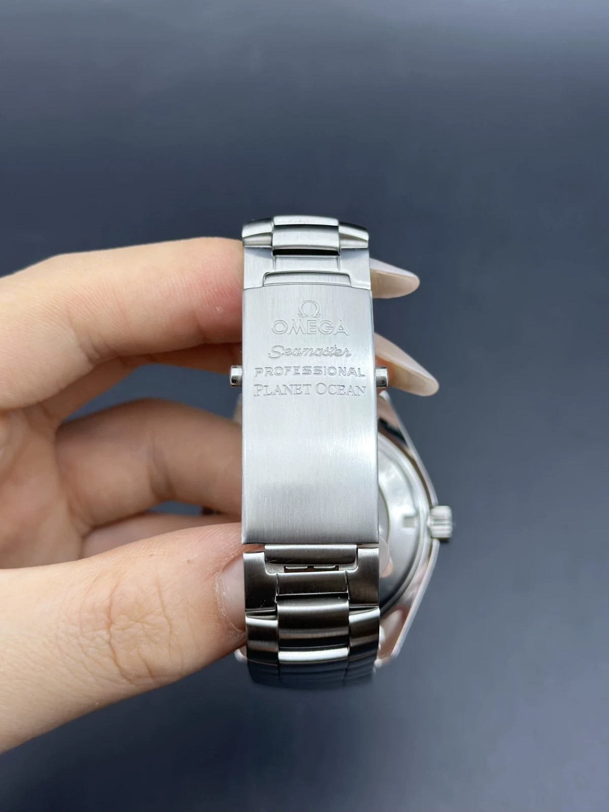 OMEGA Seamaster Planet Ocean 2201.51.00
