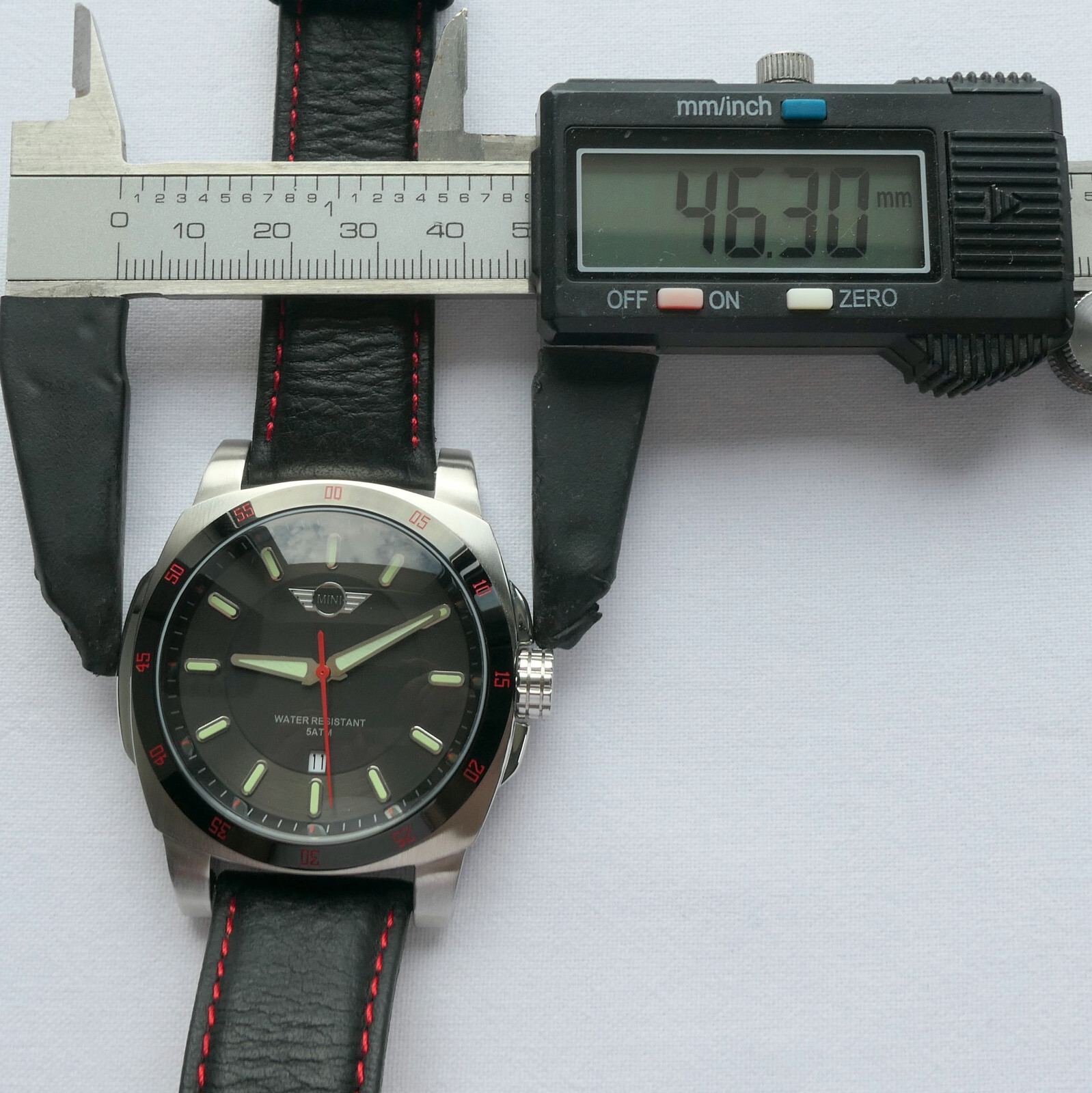 MINI John Cooper Works S JCW Rally Racing Car Accessory Sport Chilli Red Watch