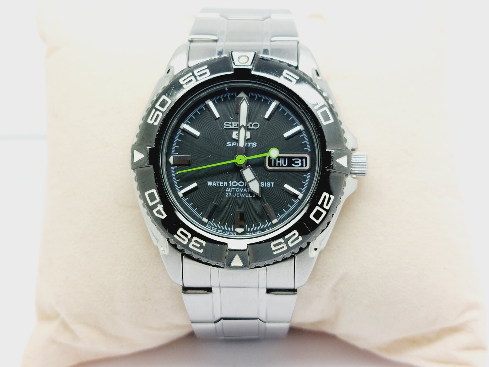 Vintage Seiko 5 Sports Automatic Men’s Watch Day-Date 7S36-00Y0 Japan Made