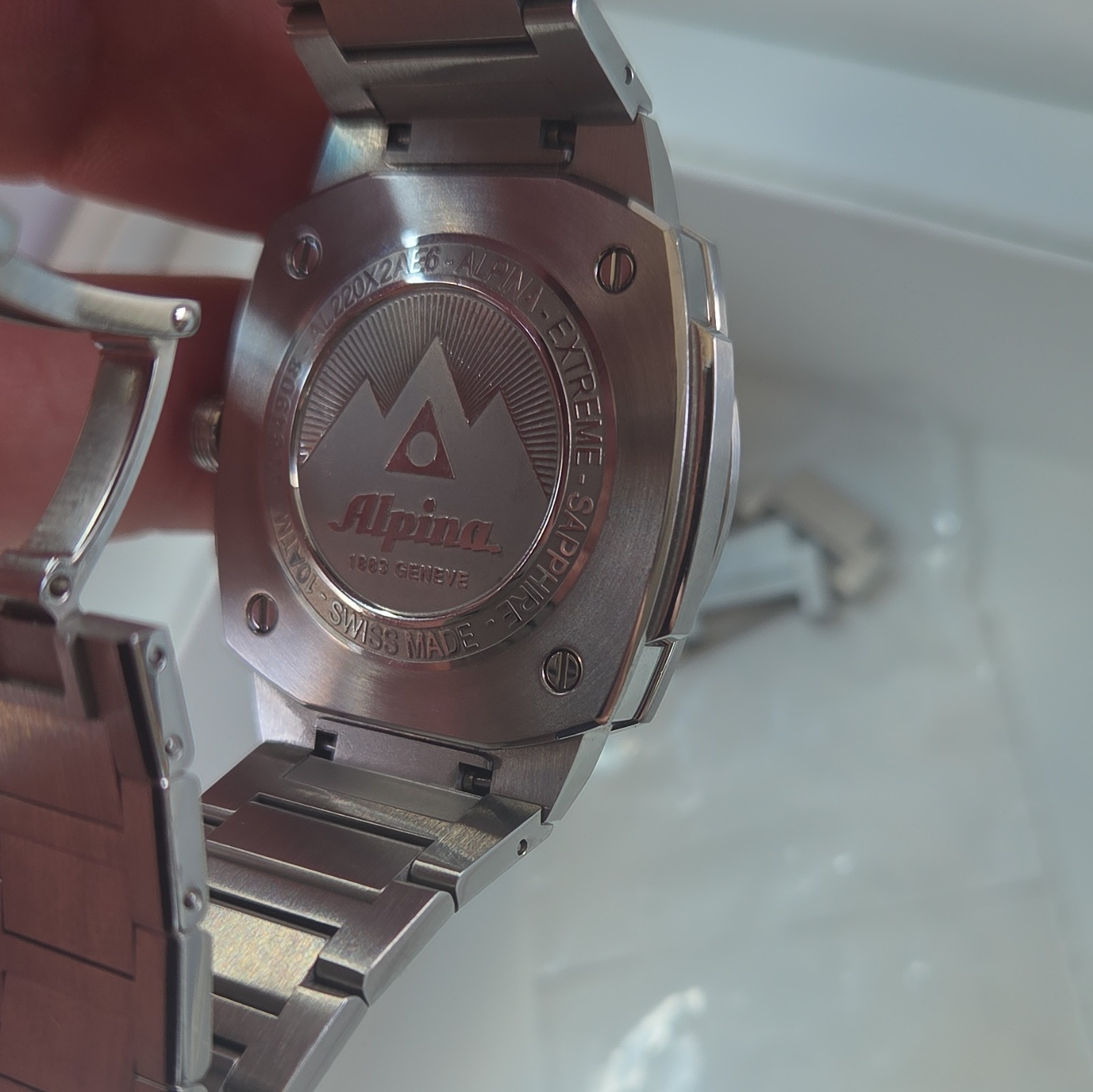 Alpina Alpiner Extreme Quartz AL-220BG2AE6B Men’s Watch . Box & Papers