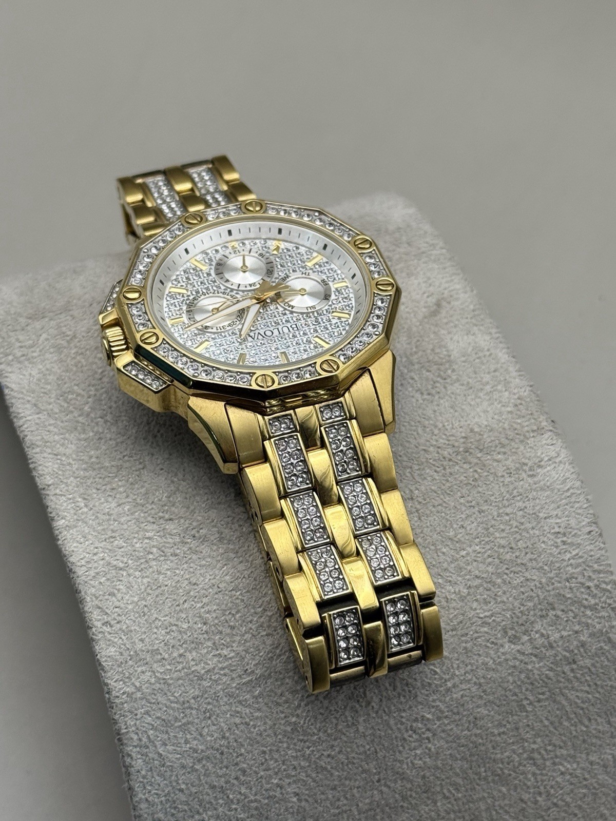 Bulova Octava Gold-Tone Pave Dial Crystal Gent’s Watch 41.5mm 98C126