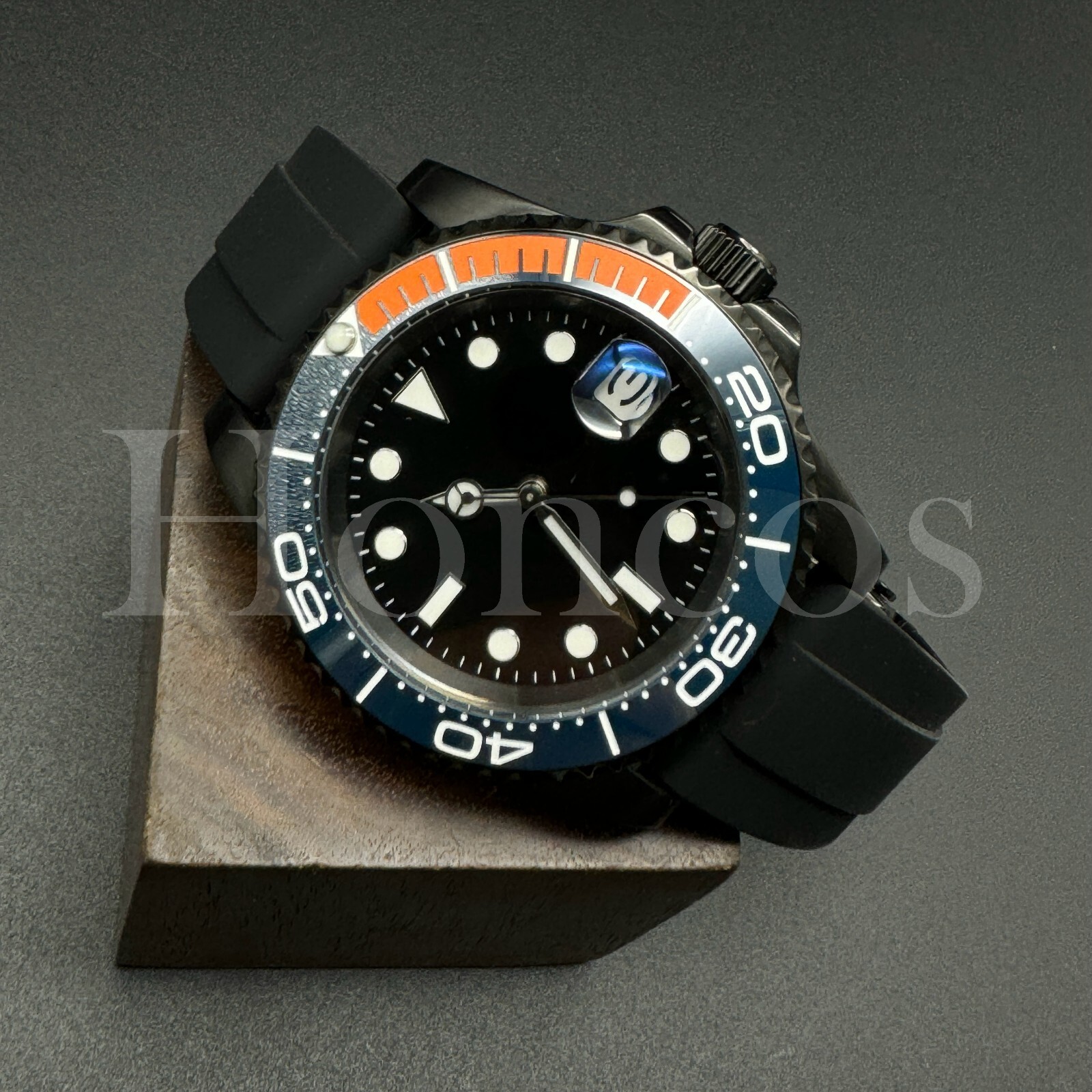 Custom Made MODS Style Watch NH35 Auto Movement BL/OG/WT Bezel Black Rubber
