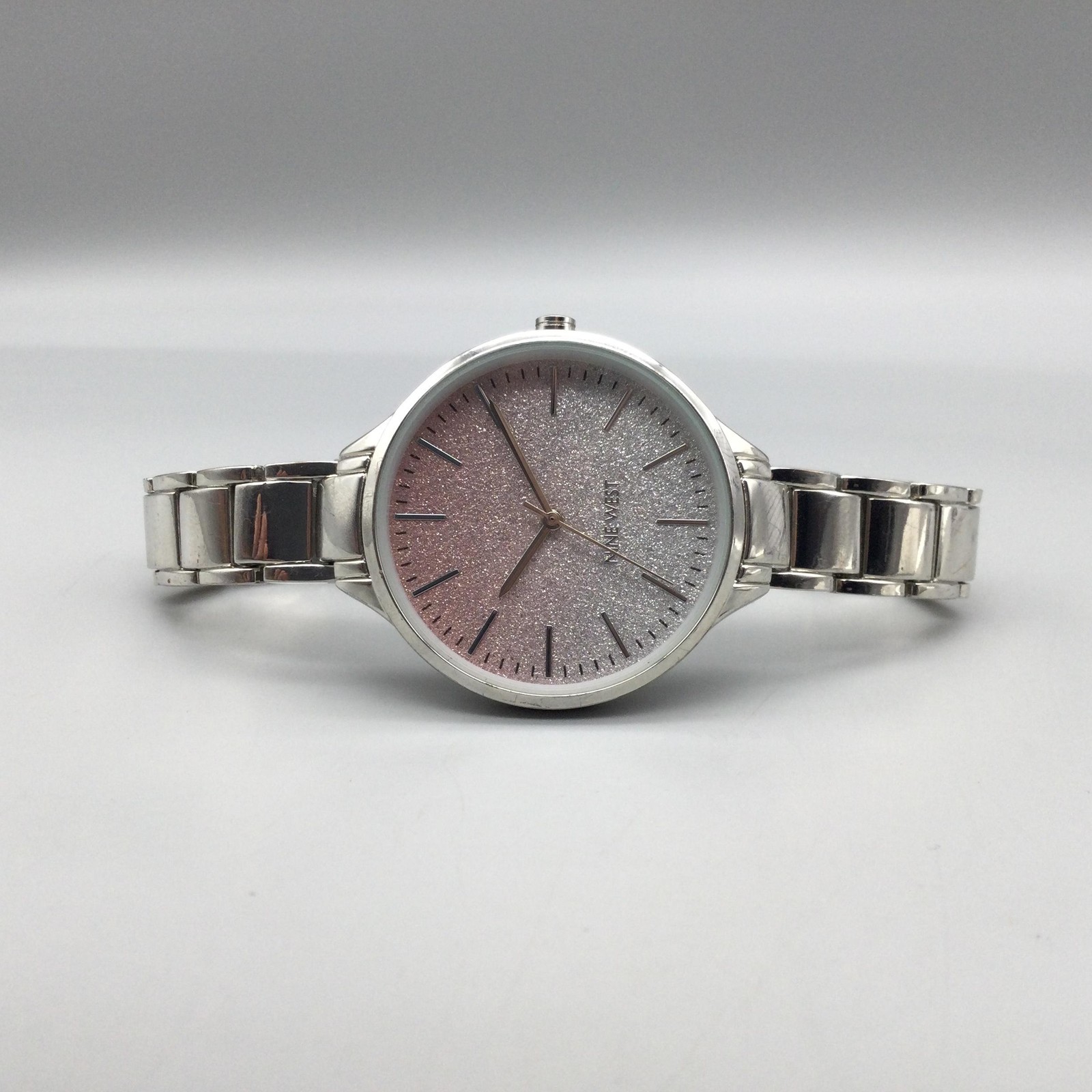 Nine West Womens Watch 36mm Silver Tone Pink Glitter Dial NW23837 New Battery 7″