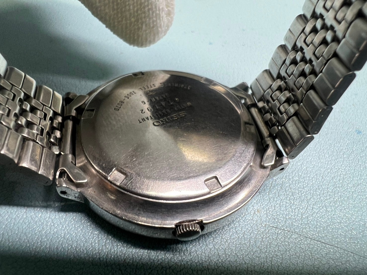 6. Seiko cal 7006 blue dial day date 19 Jewels 38.8 mm sell as part need service