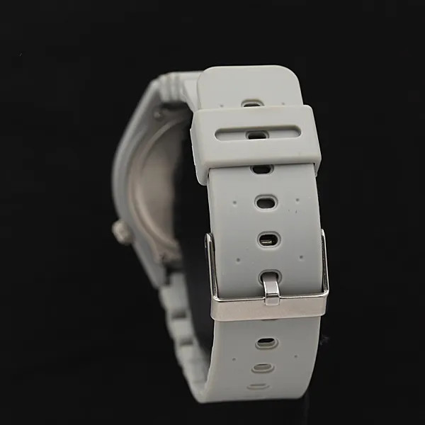 Working condition, excellent condition Citizen Q&Q gray dial solar EL31 men&