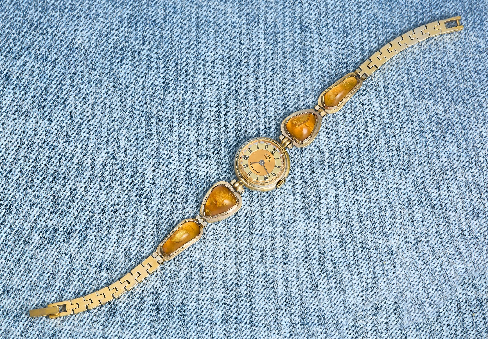 Vintage Chaika Watch Natural Amber Bracelet Russian Mechanical Watch 1990s.
