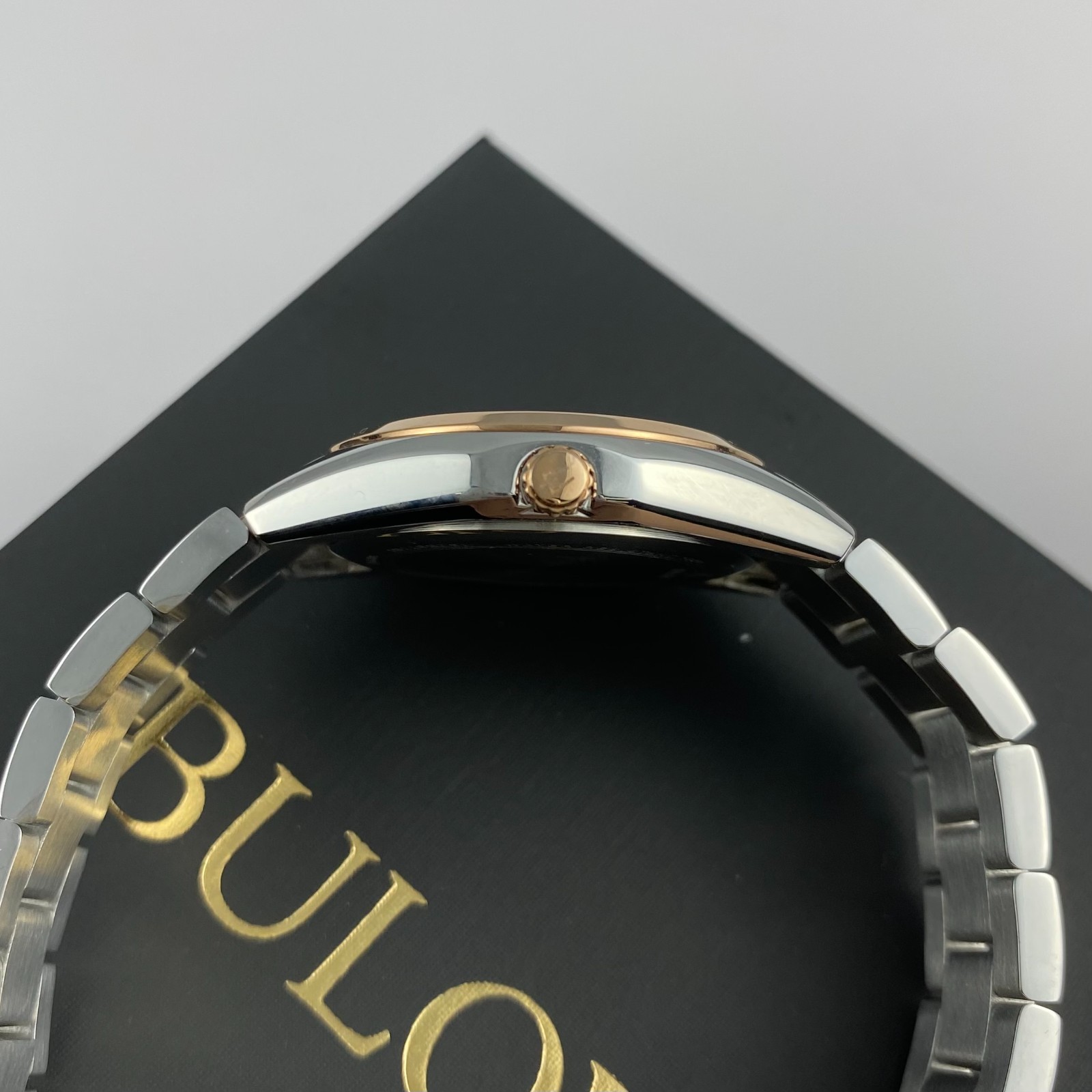 Bulova Surveyor 98P207 Women’s Watch Mother of Pearl White Dial Rose Gold