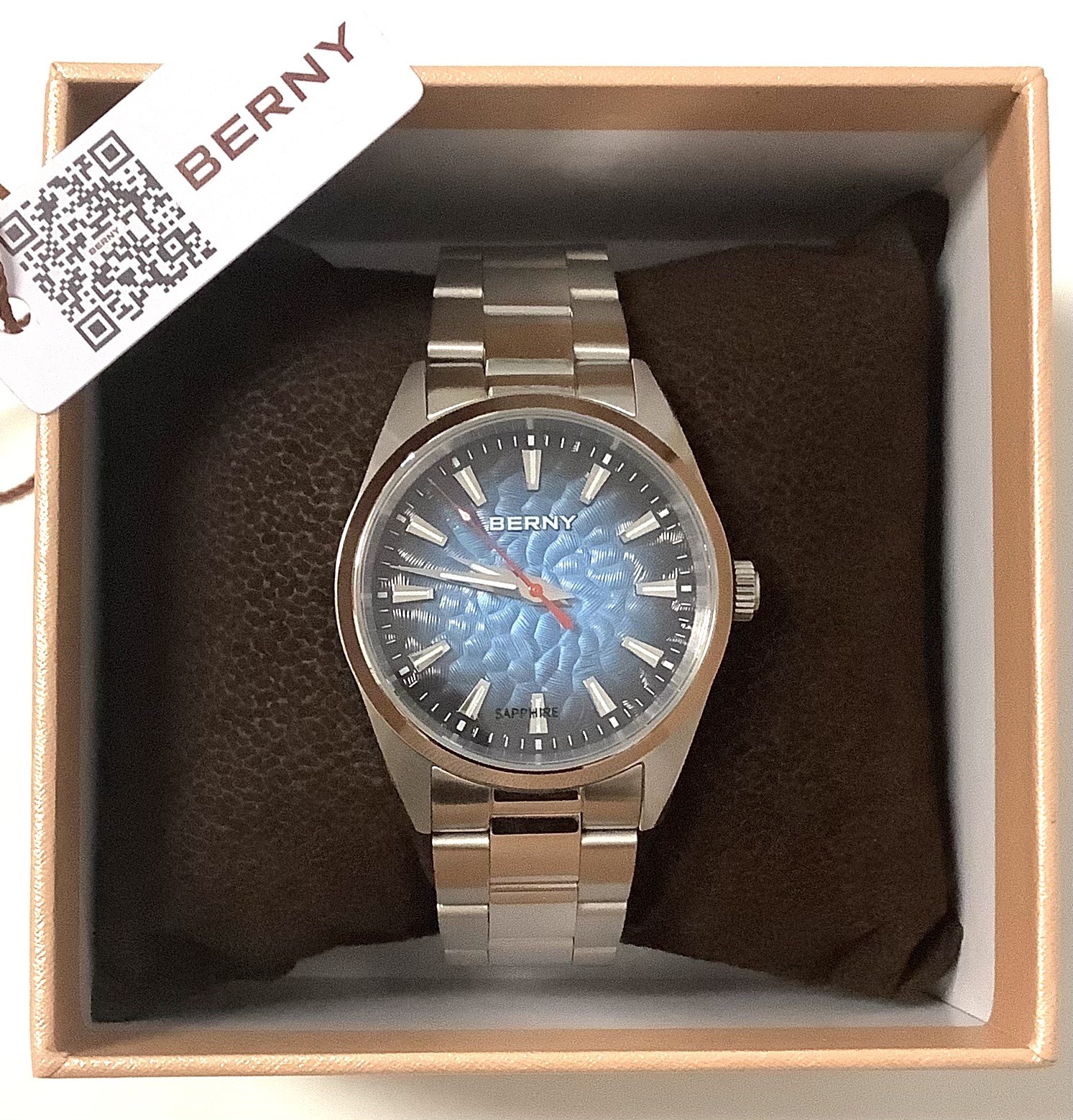 MEN’S BERNY 38mm QUARTZ WATCH * SAPPHIRE GLASS * DAZZLING BLUE DIAL * USA SELLER