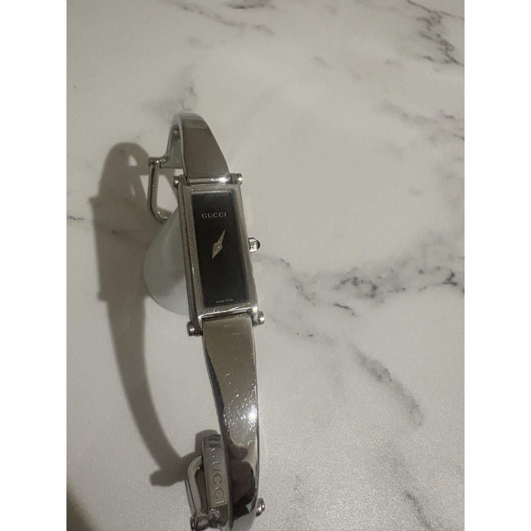GUCCI 1500L Bangle Watch Black Dial Silver Quartz Ladies Rectangular Running